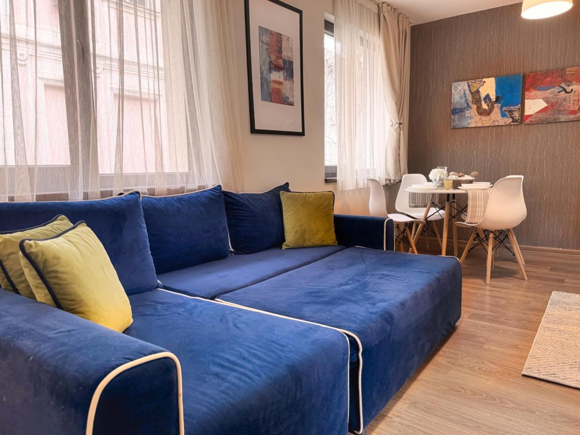 Top Centre Plovdiv Apt. With Parking For 4 Guests Екстериор снимка