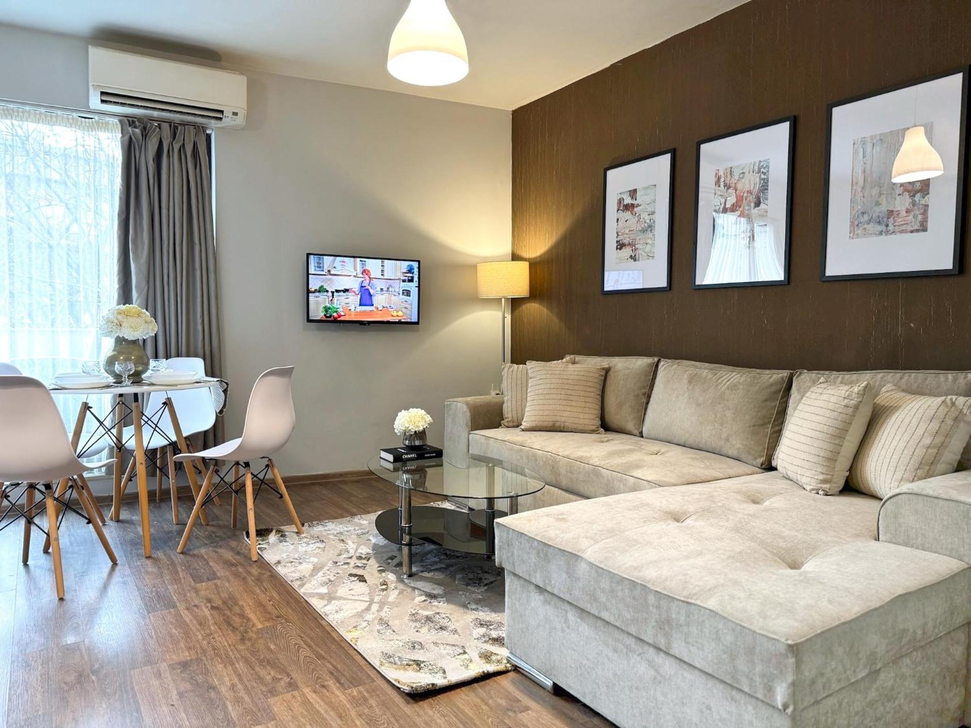 Top Centre Plovdiv Apt. With Parking For 4 Guests Екстериор снимка