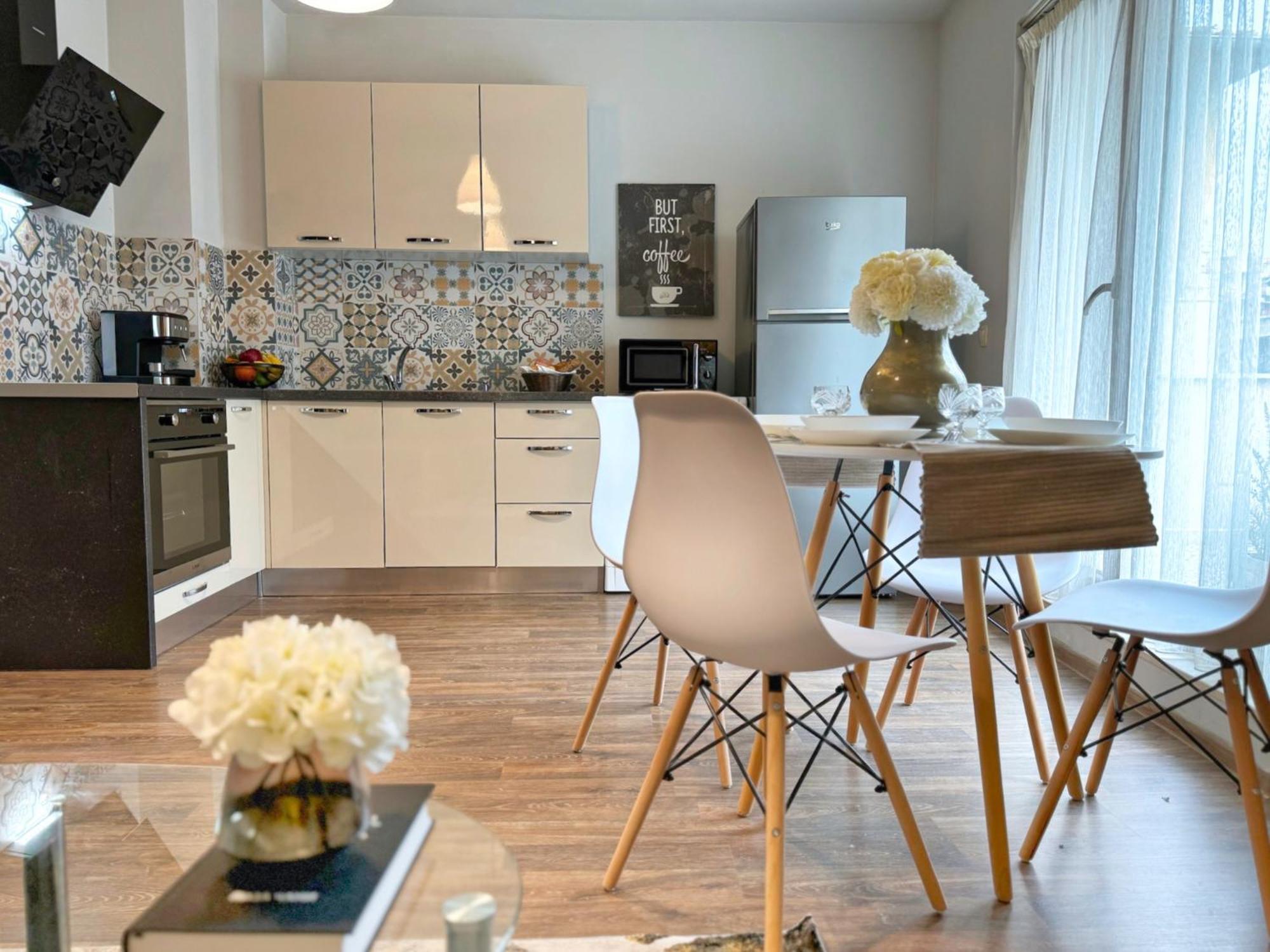 Top Centre Plovdiv Apt. With Parking For 4 Guests Екстериор снимка