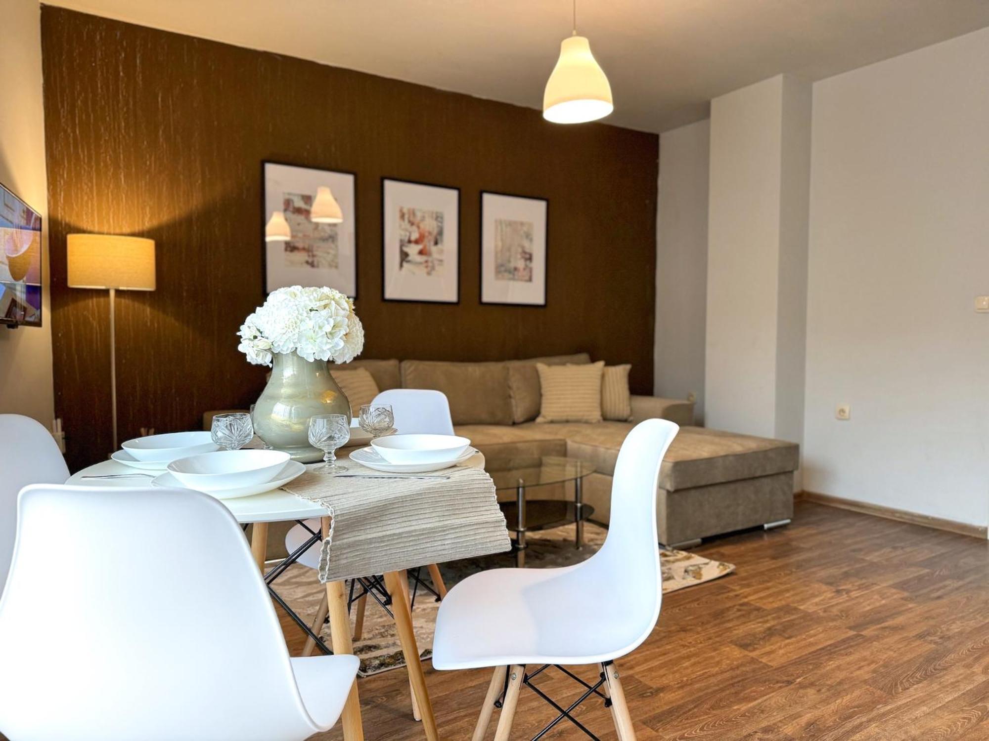 Top Centre Plovdiv Apt. With Parking For 4 Guests Екстериор снимка